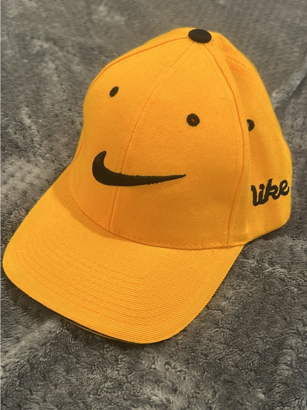 NWOT Gold and Black university of Missouri Tigers Mizzou colored baseball cap
